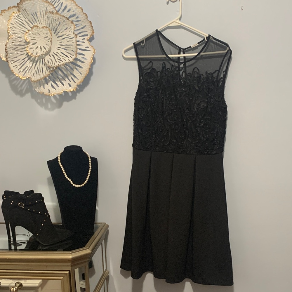 SD collection little black dress size 6